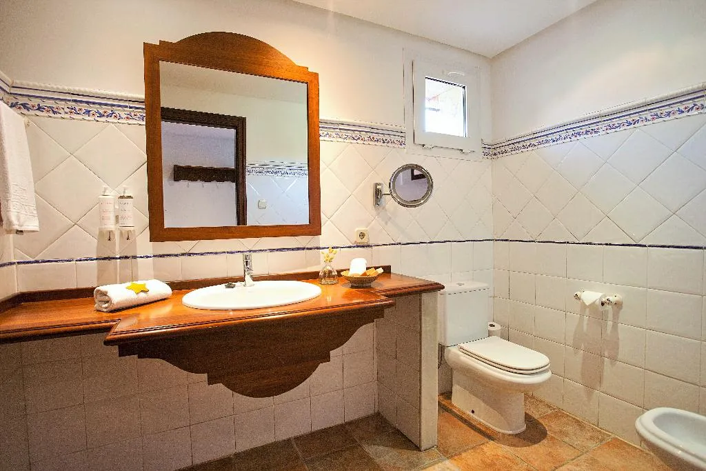 SINGLE SUPERIOR Room, Cala Sant Vicenç - ADULTS ONLY, Majorca