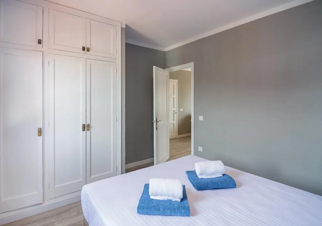 APARTMENT THREE BEDROOMS ONE BATHROOM Room, Nelva Resort, Menorca