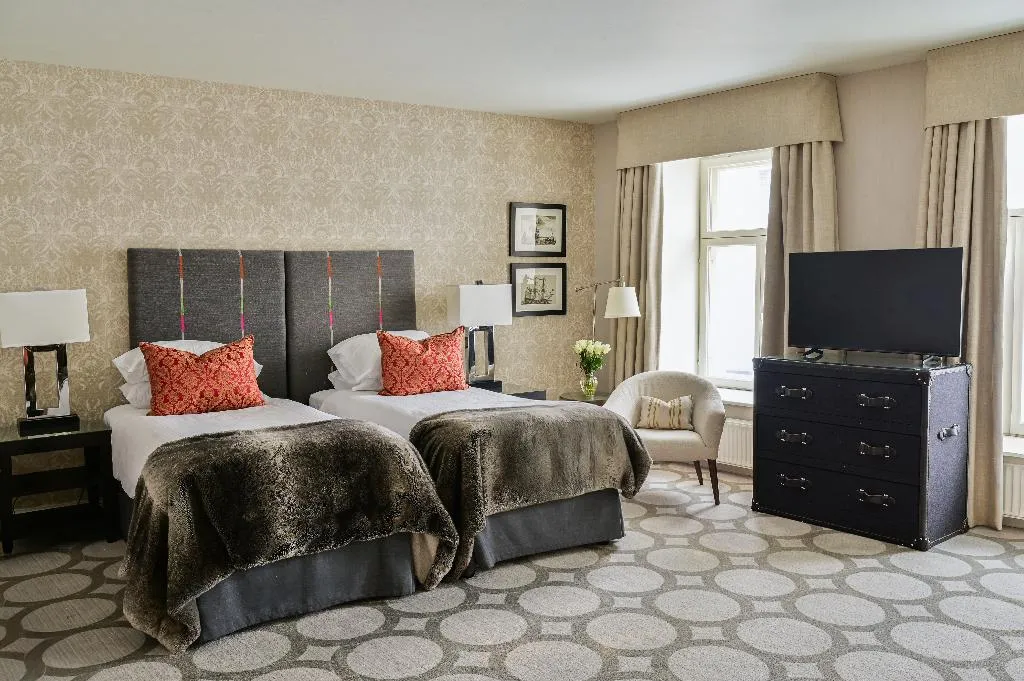 JUNIOR SUITE STANDARD Room, Grand Palace, Riga