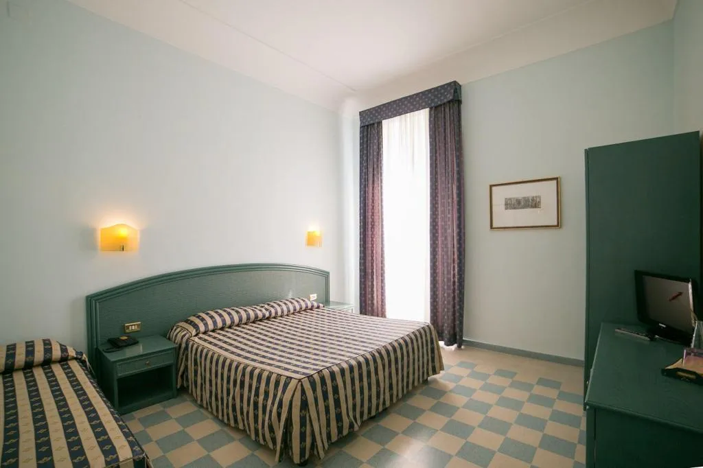Room, Hotel Gran Bretagna, Catania