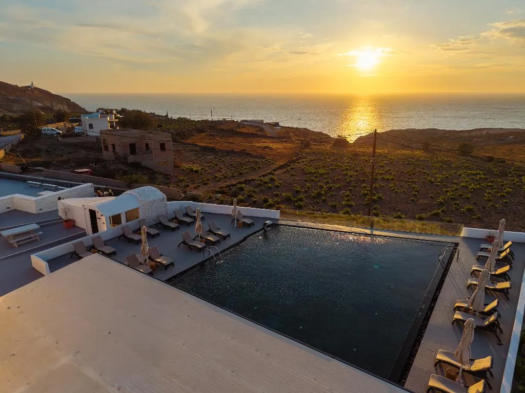 General view, Serenita Luxury Suites, Santorini