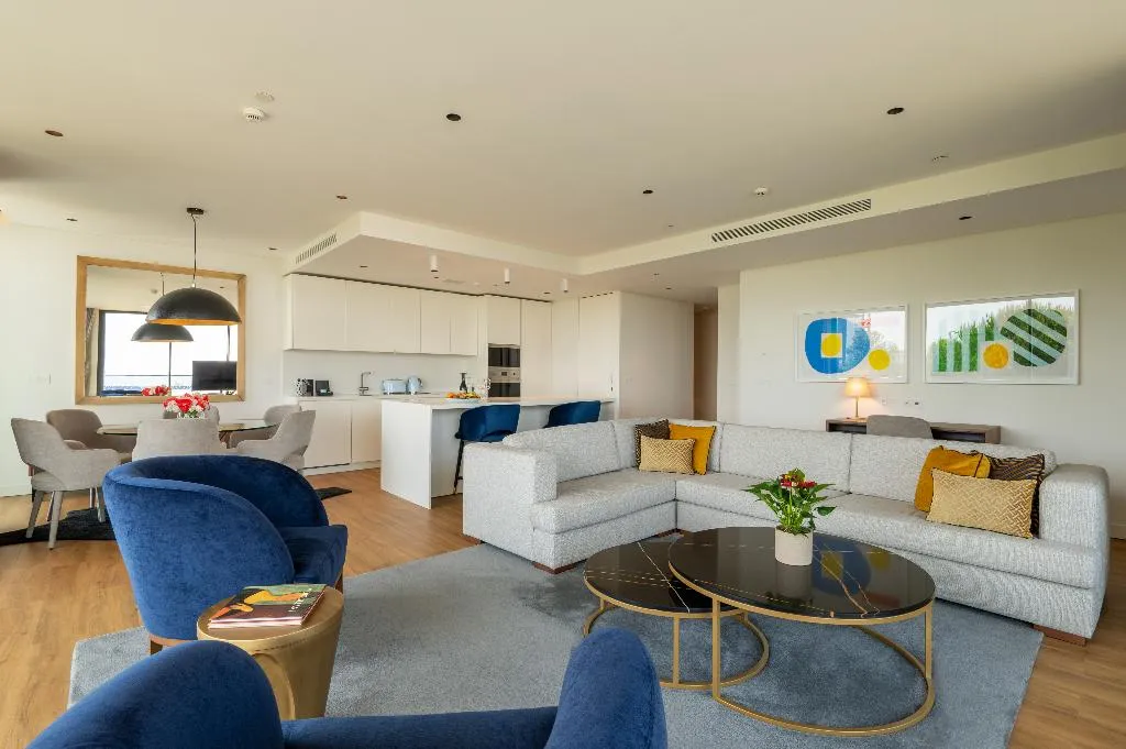 APARTMENT SUPERIOR THREE BEDROOMS Room, Martinhal Lisbon Oriente, Lisbon
