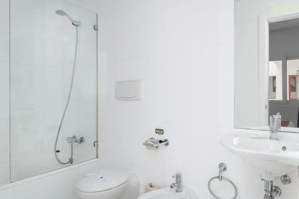 DOUBLE ECONOMY Room, Del Pintor, Costa Del Sol