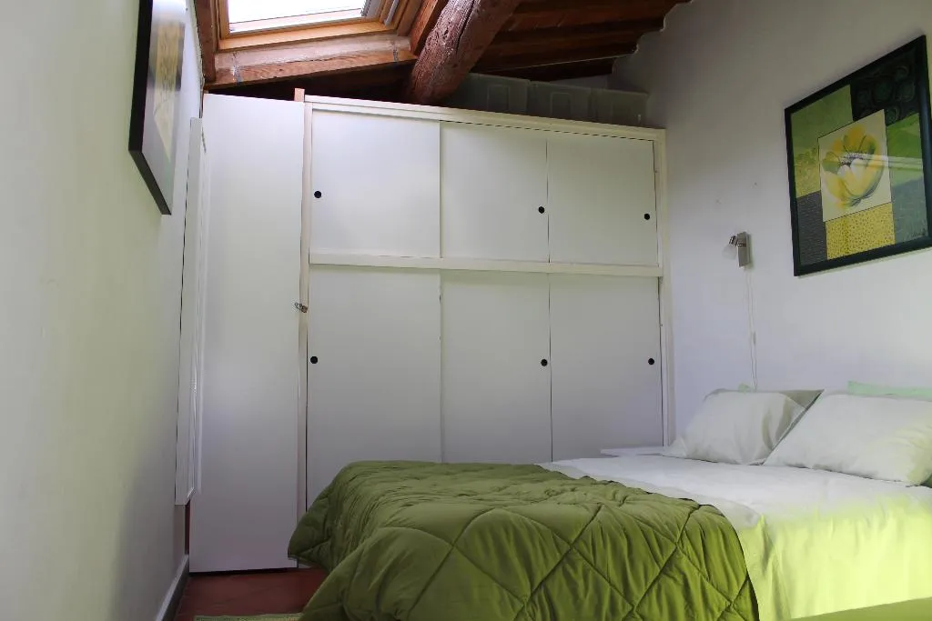 Room, Max Apartments, Florence