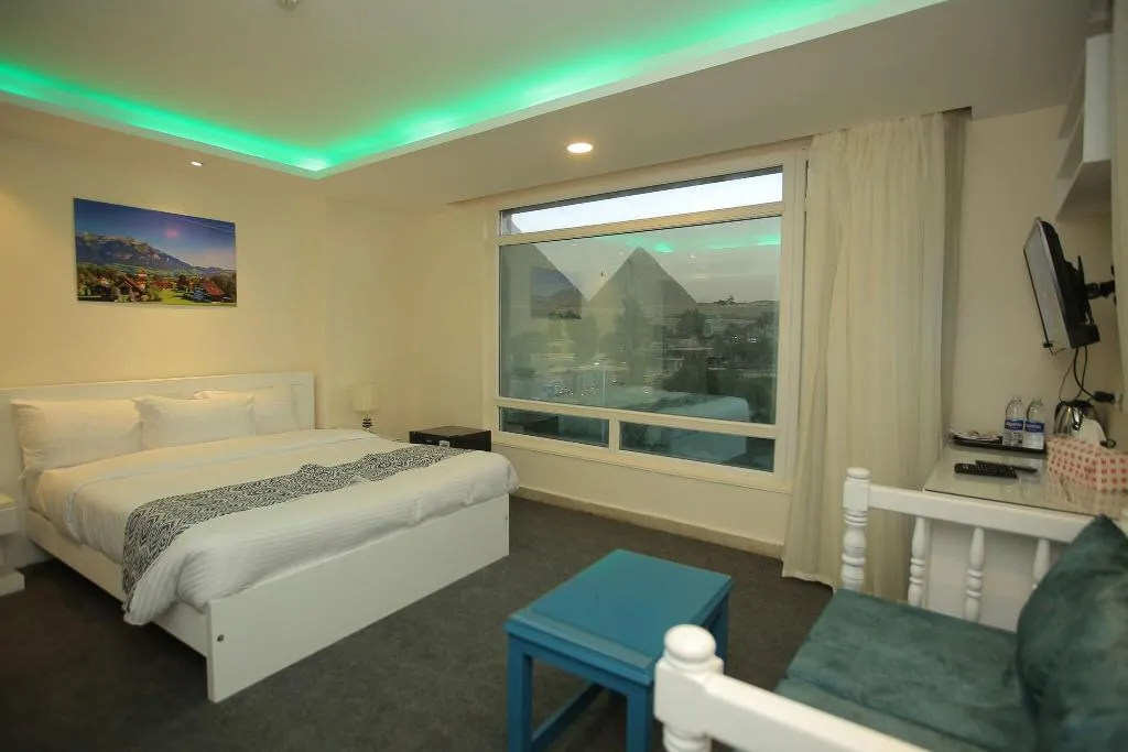Room, Turquoise Pyramids Hotel, Cairo