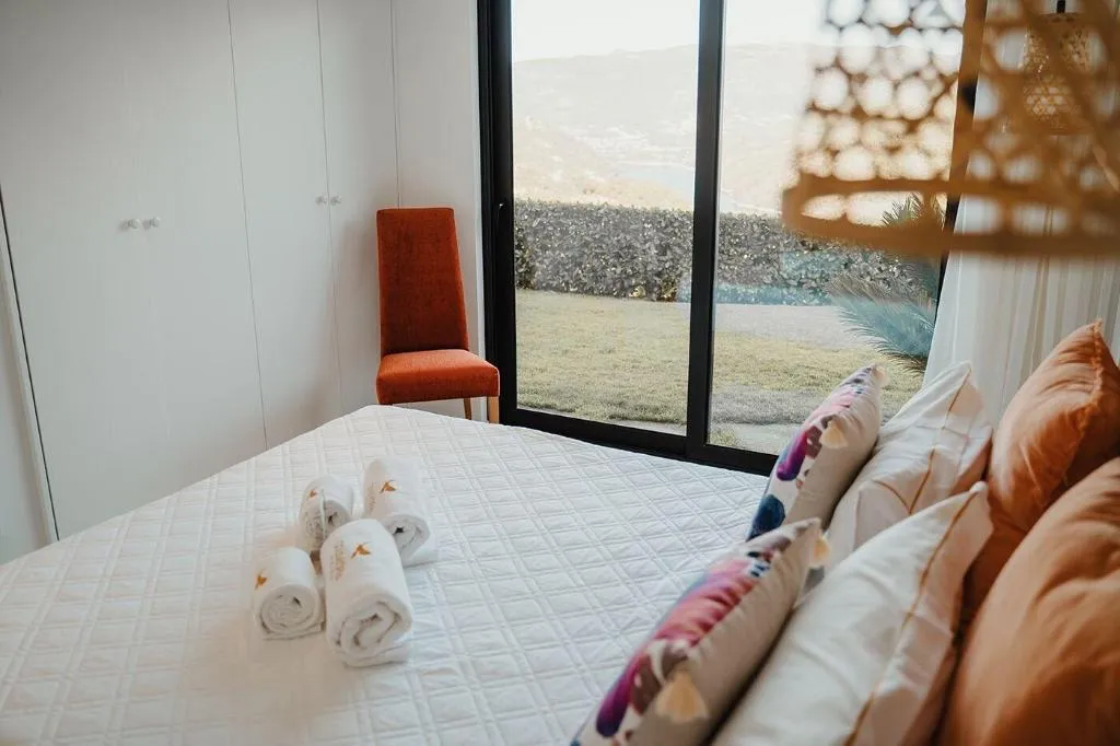 Room, Pousadela Village, Porto