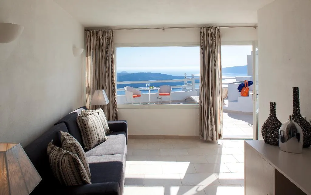 SUITE STANDARD Room, Adamant Suites, Santorini