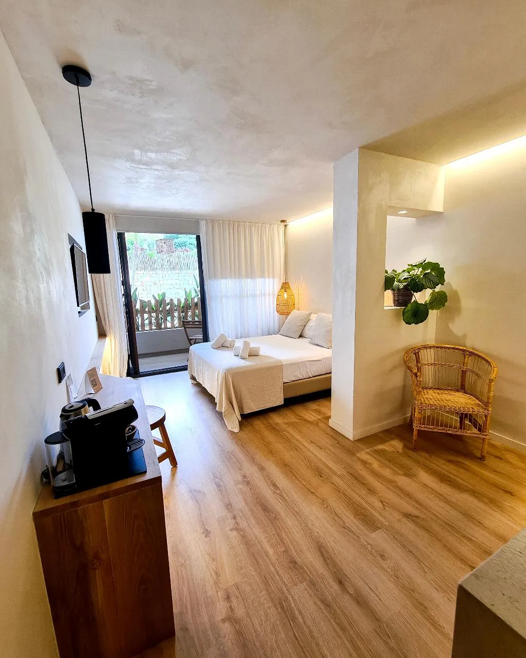 Double or Twin STANDARD Room, S´Estancia Suites, Menorca