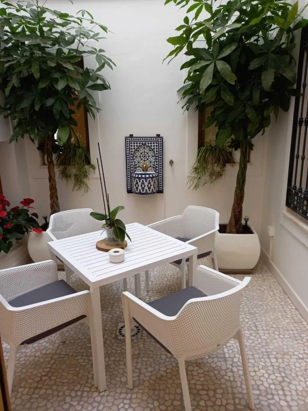 Room, La Puerta De Nerja Hostal Boutique, Costa Del Sol