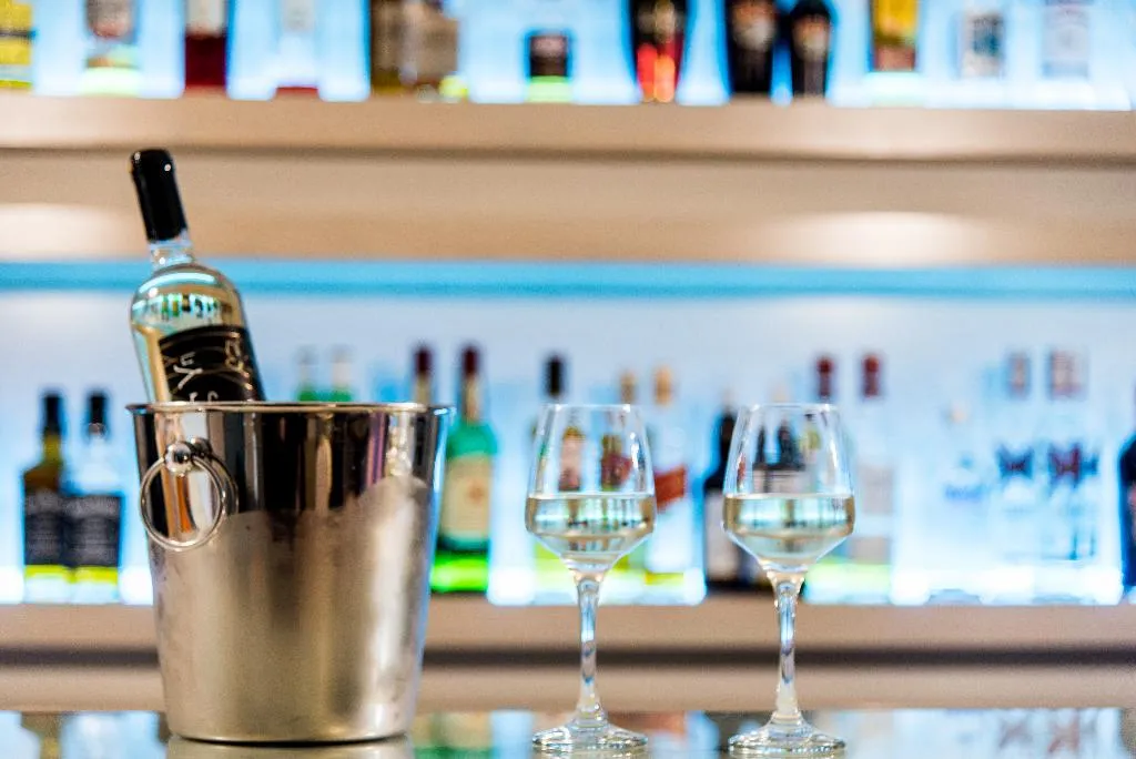 Bar, Pines, Athens