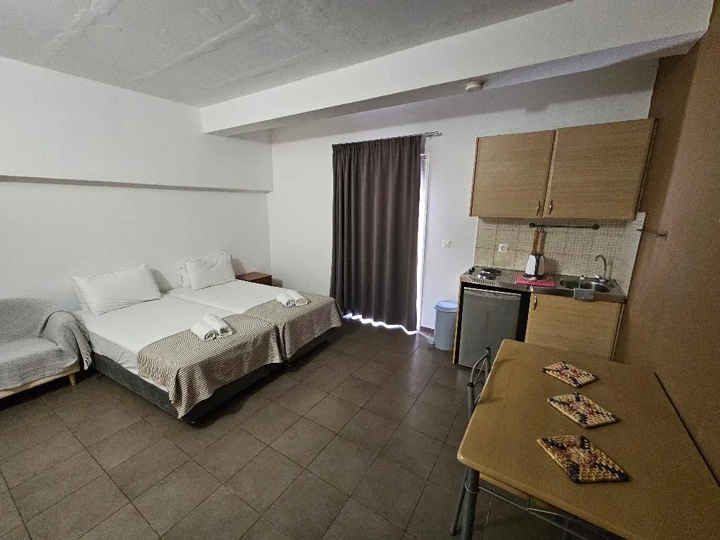 APARTMENT CAPACITY 4 ONE BEDROOM Room, Elounda Sunrise Apartments, Crete