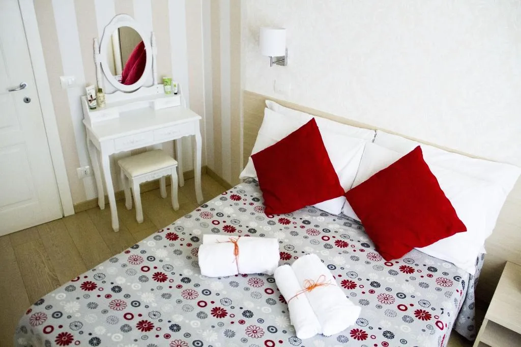 Room, Marta Inn, Rome