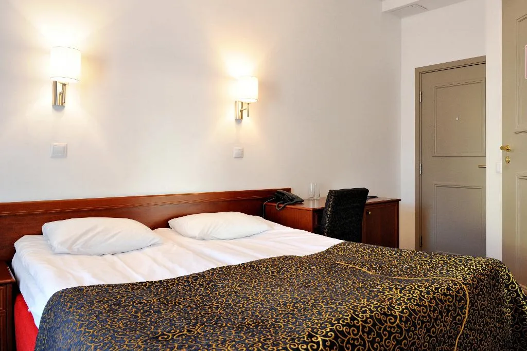 DOUBLE STANDARD Room, Gotthard Residents, Tallinn