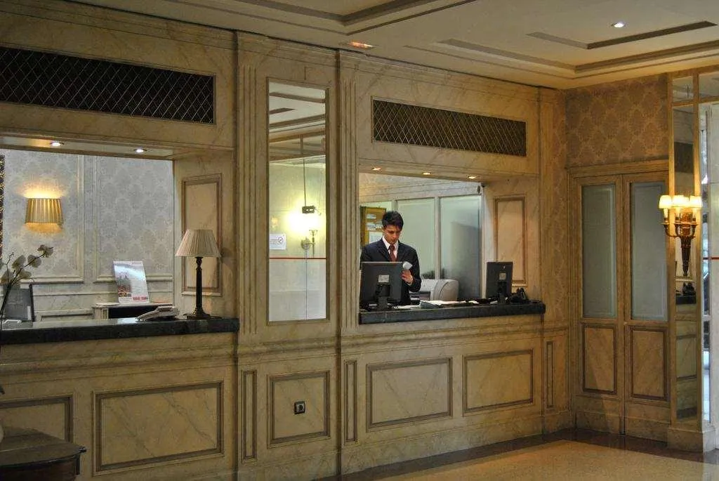 Lobby, Principe Pio, Madrid