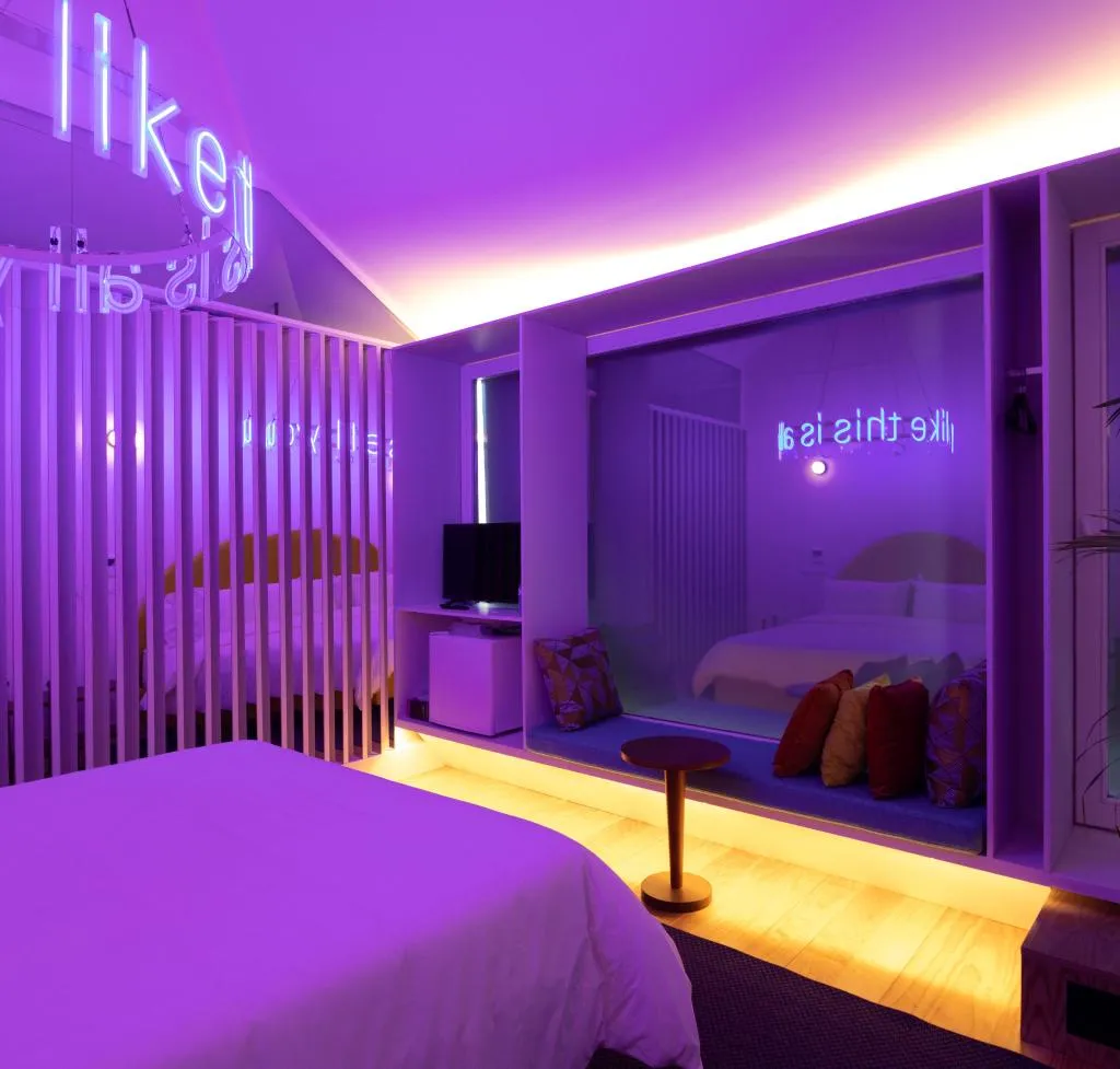 DOUBLE SUPERIOR WITH BALCONY Room, Almadina Smart Luxury, Porto