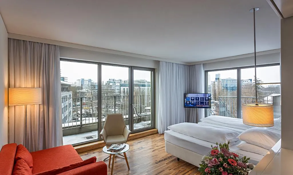 DOUBLE PREMIUM CITY VIEW Room, Pestana Berlin Tiergarten City Hotel, Berlin
