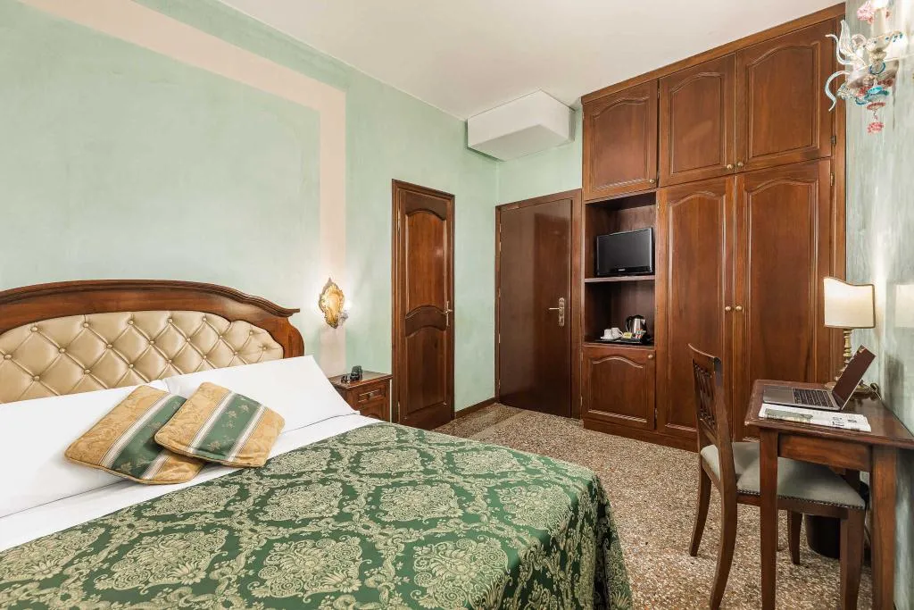 Double or Twin STANDARD Room, Marconi, Venice