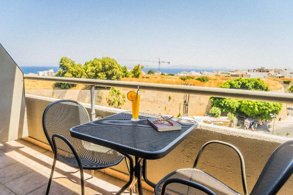 Double or Twin DELUXE SEA VIEW Room, Castello City, Crete