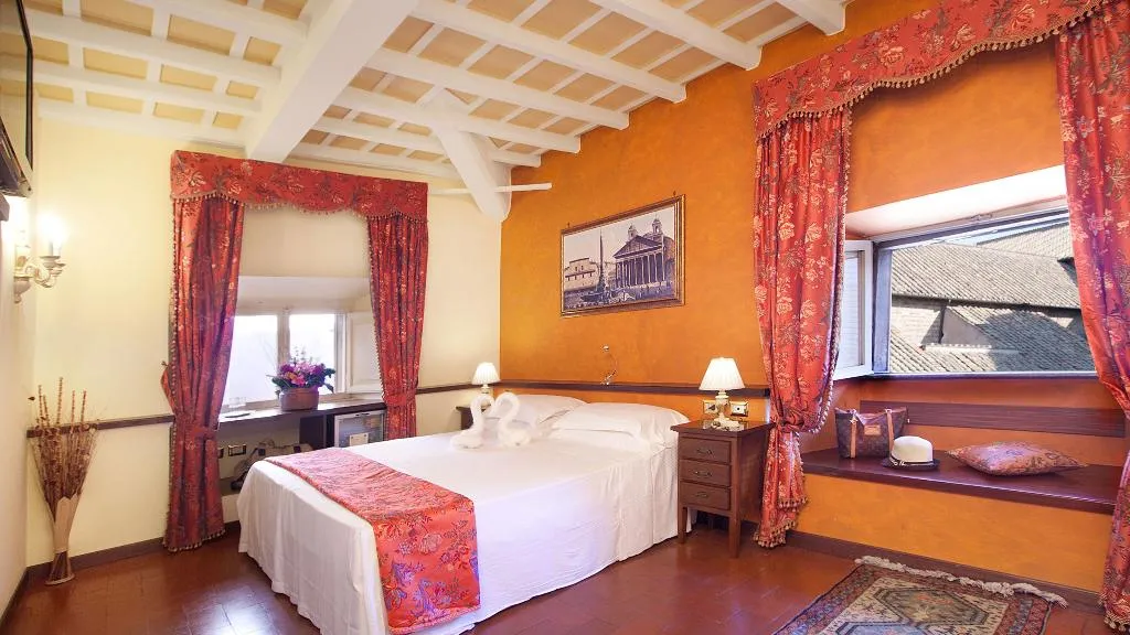 Double or Twin STANDARD Room, Pantheon Inn, Rome