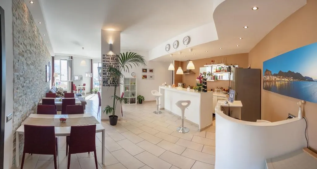 Restaurant, B&B Ma&Mi For You, Palermo