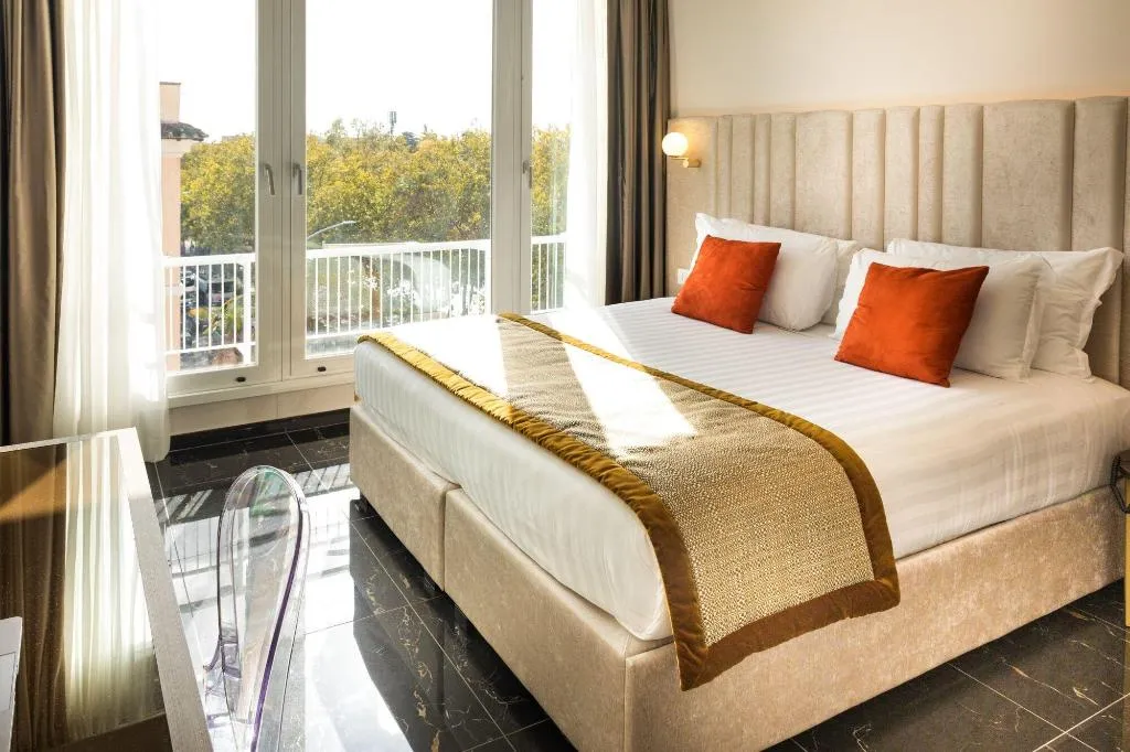 Room, Villa Zaccardi, Rome