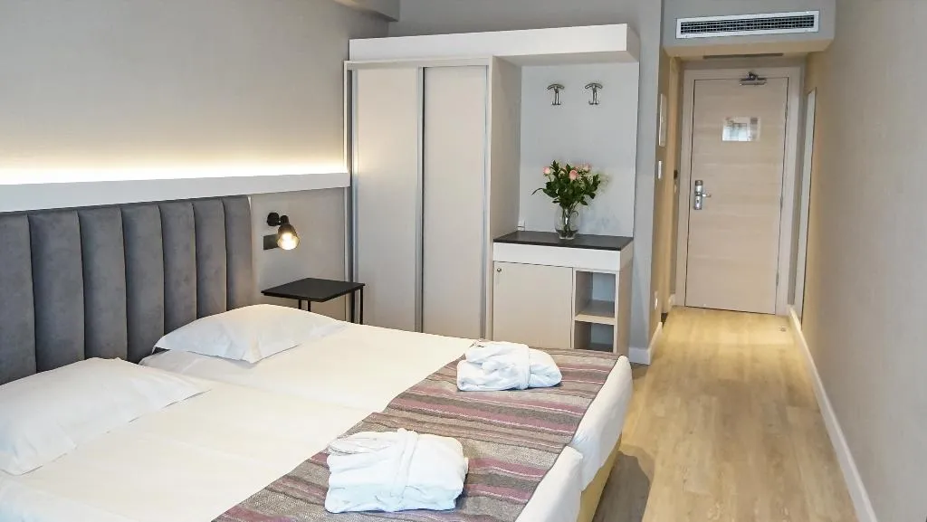 Double or Twin ECONOMY Room, Athens Cypria, Athens