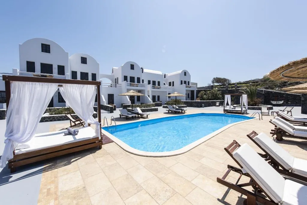 Sports and Entertainment, Caldera Memories, Santorini