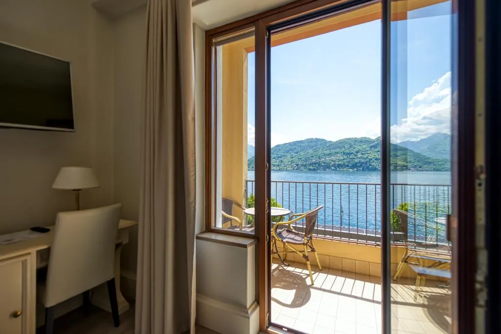 TRIPLE LAKE VIEW Room, Hotel Bazzoni et Du Lac, Milan