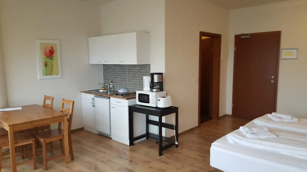 STUDIO CAPACITY 3 Room, Iceland Comfort Apartments, Reykjavik