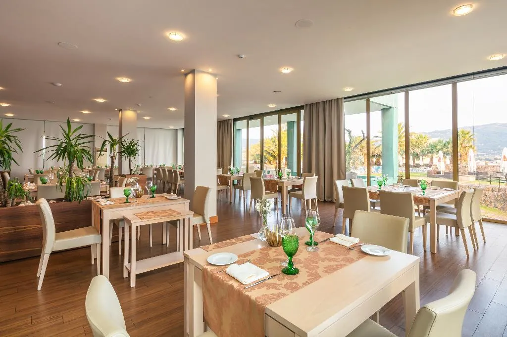 Sports and Entertainment, Forte Sao Francisco Hotel, Porto