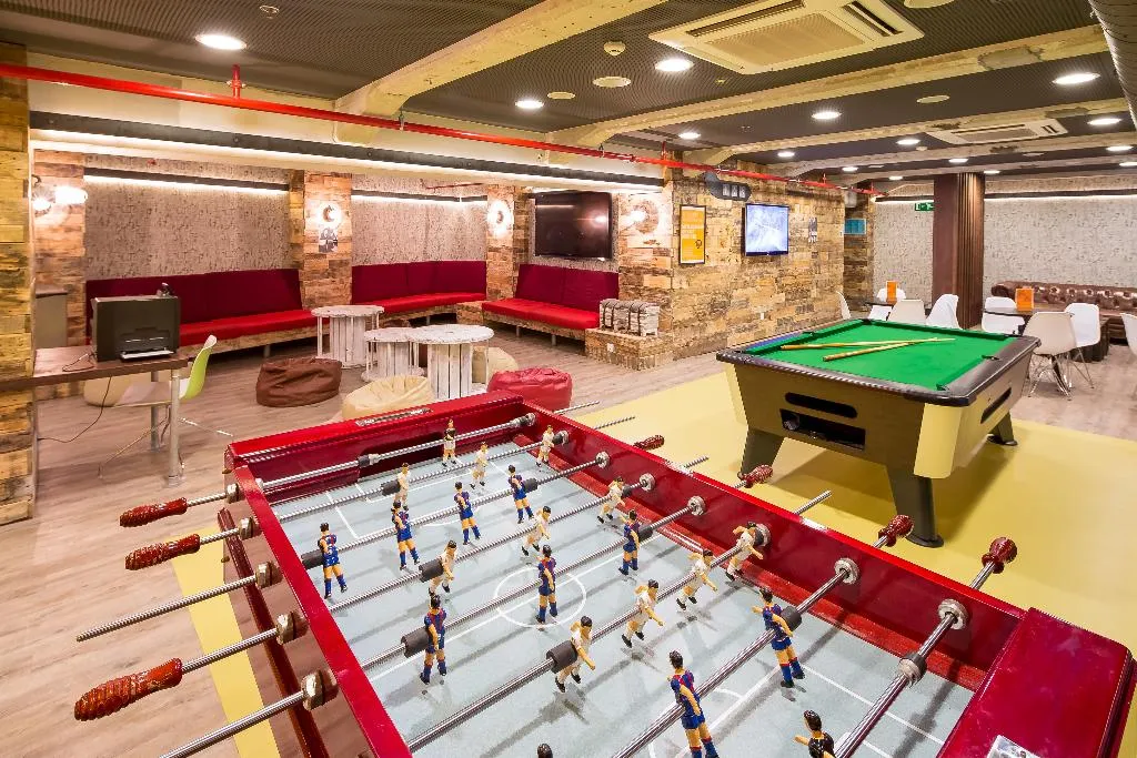 Sports and Entertainment, Generator Barcelona, Barcelona
