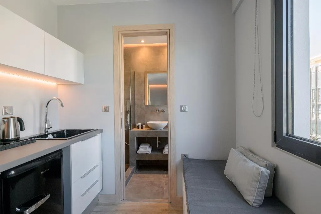 APARTMENT CLASSIC Room, The Convo Syngrou Apartments, Athens