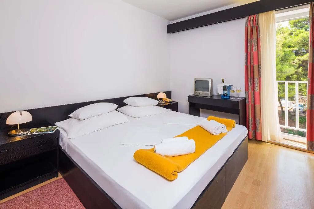 DOUBLE ECONOMY Room, Hvar, Split