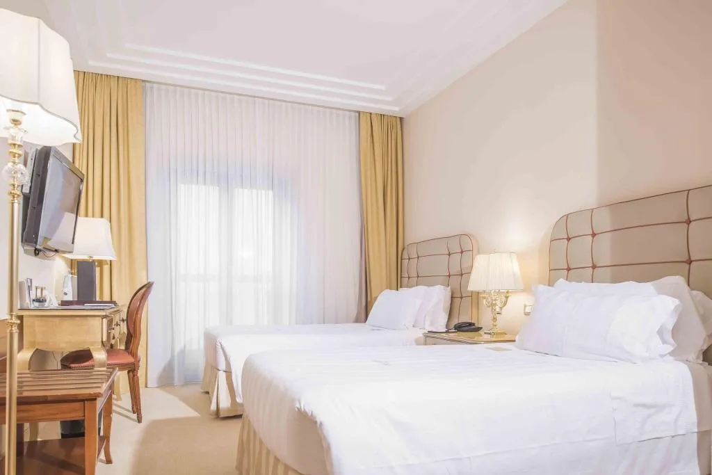Double or Twin CLASSIC Room, Golden Tower Hotel & Spa, Florence