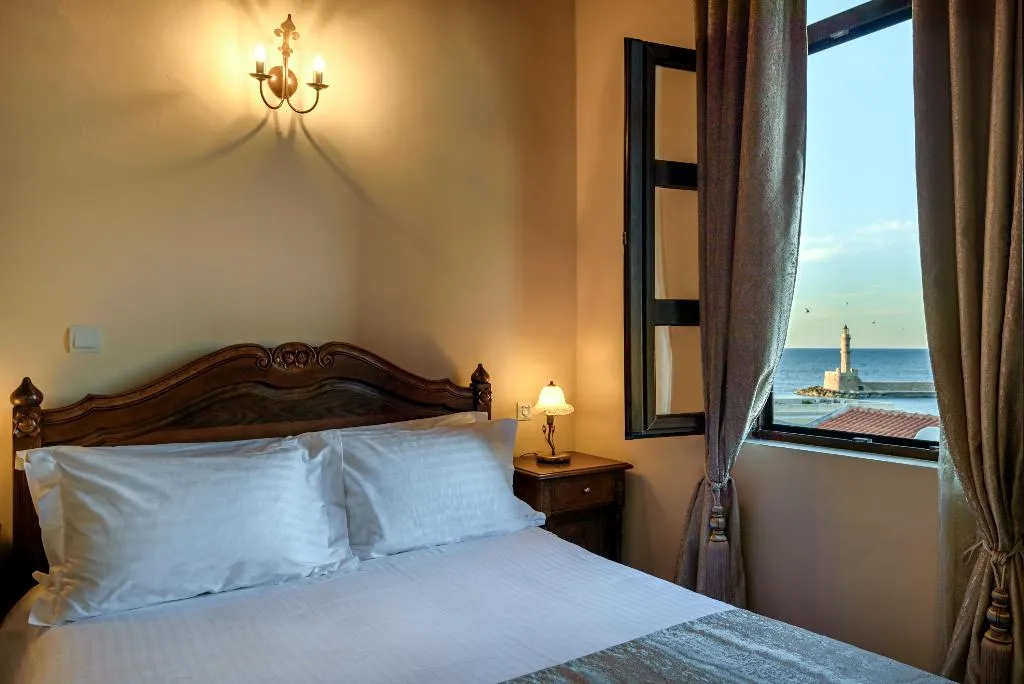 Double or Twin HARBOUR VIEW Room, Porto del Colombo, Crete