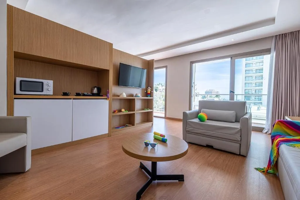 Room, Estival Torrequebrada, Costa Del Sol