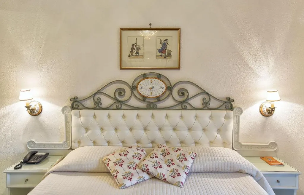 Room, Hotel Tritone Resort & Spa, Naples