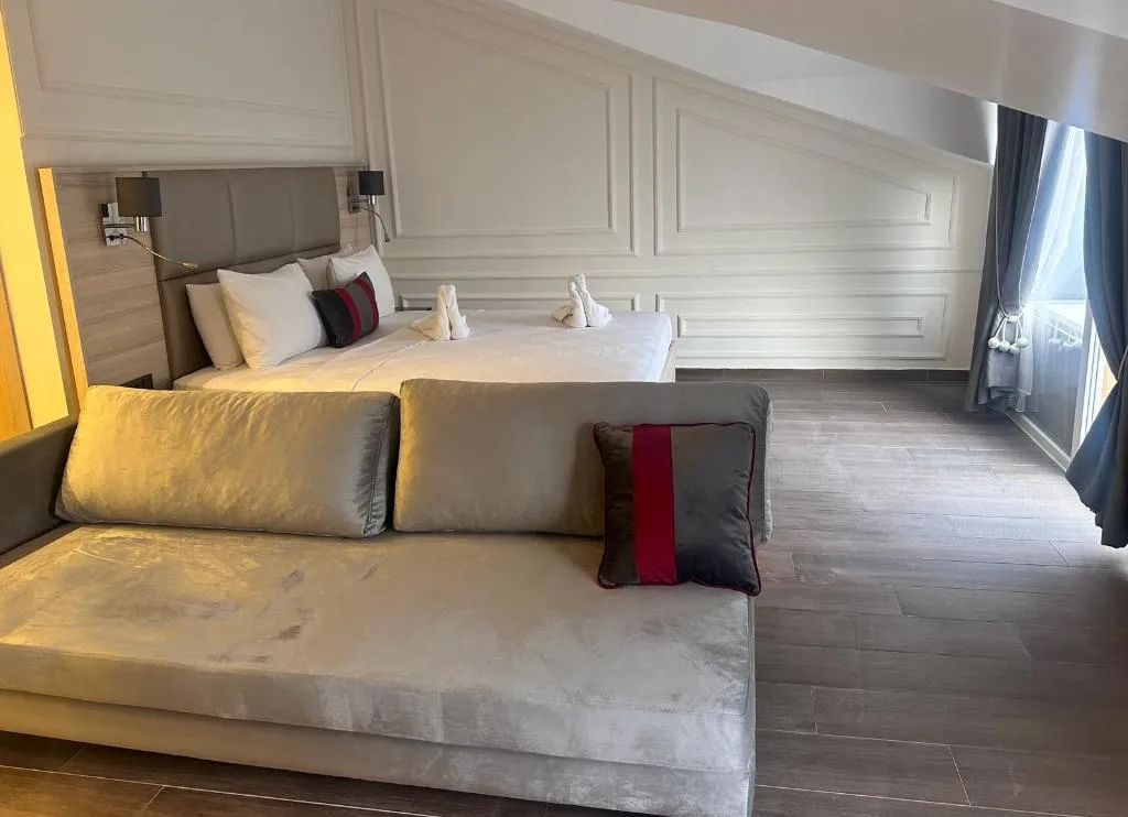 DOUBLE WITH JACUZZI Room, Ramada By Wyndham Fethiye Oludeniz, Dalaman
