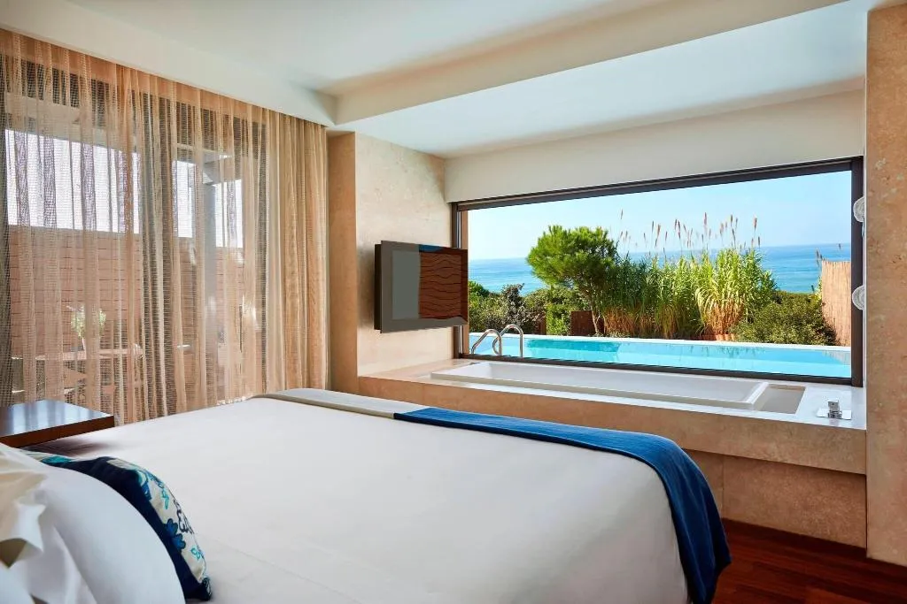 Room, The Romanos, A Luxury Collection Resort, Kalamata