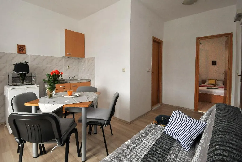 APARTMENT WITH BALCONY Room, Apartments Sea Star, Dubrovnik