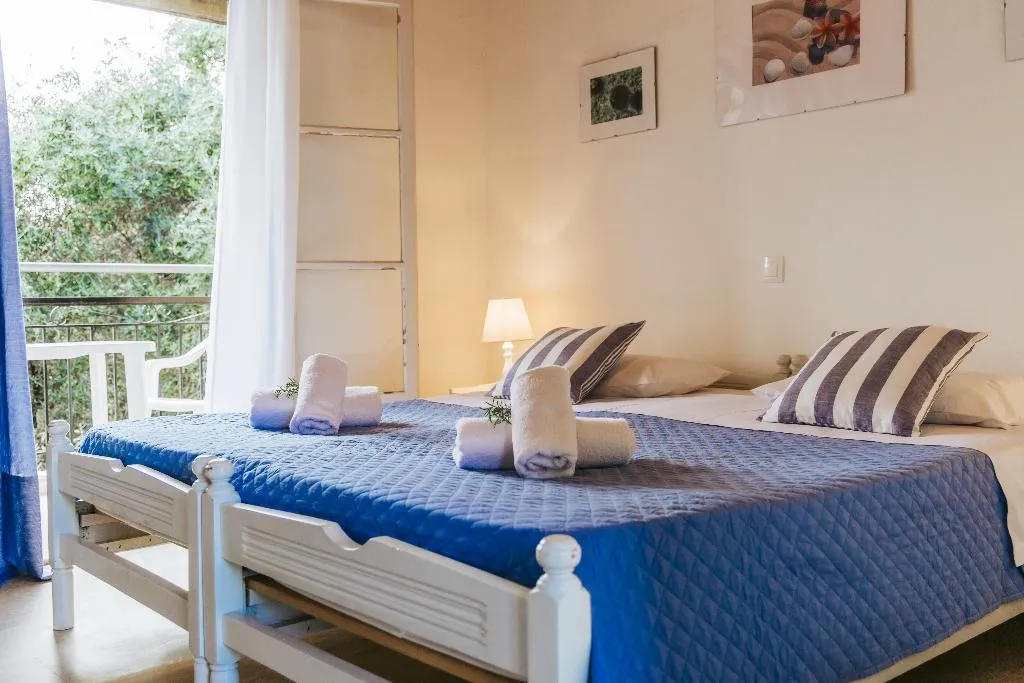 APARTMENT TWO BEDROOMS Room, Sunflower Apartments, Corfu