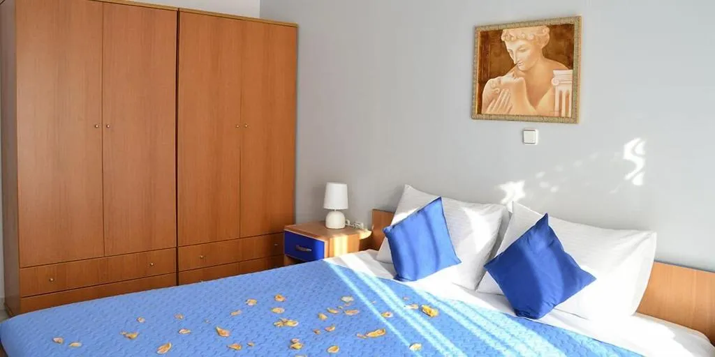 Room, Pantheon Deluxe Apartments, Rhodes