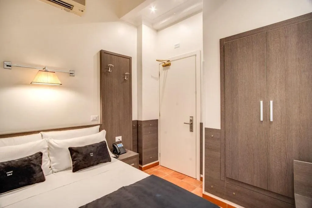 Room, Hotel Mirti, Rome