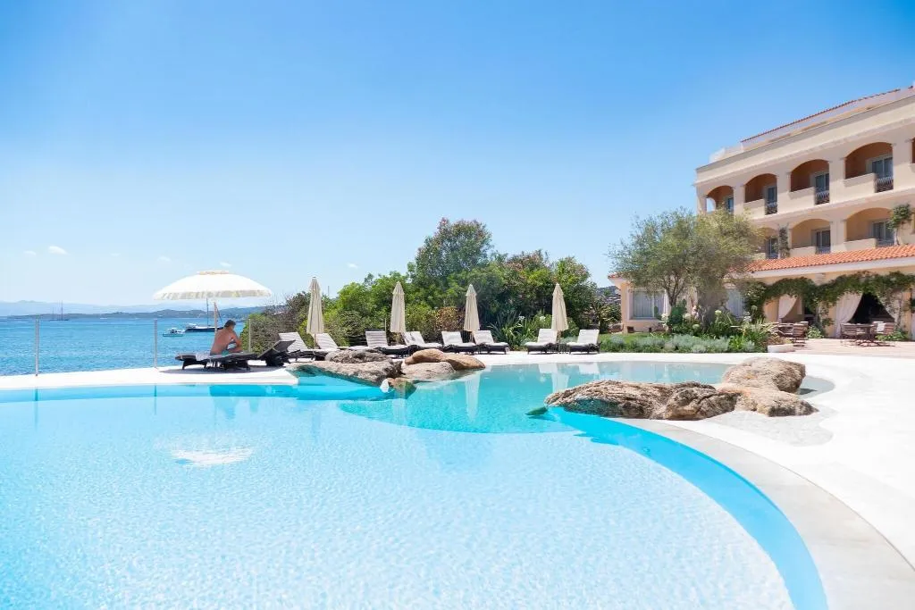 Pool, Gabbiano Azzurro, Olbia