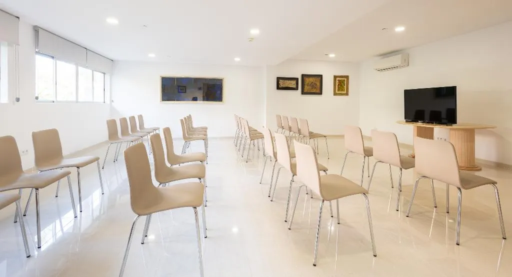 Conferences, Globales Panamá - Only Adults +16, Majorca