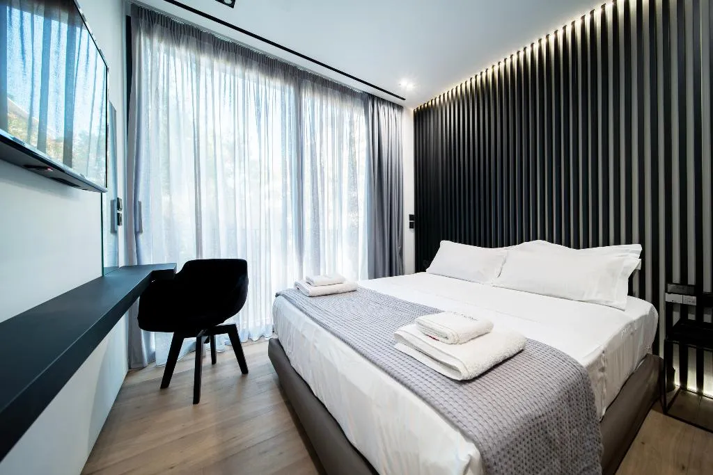 JUNIOR SUITE STANDARD Room, The Duke Boutique Suites, Athens