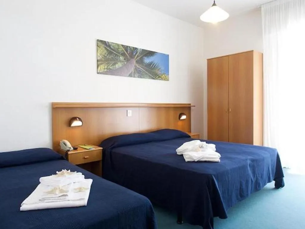 Room, Palme, Venice