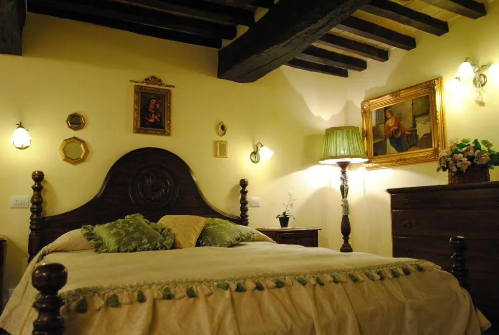 Room, Albergo Torre Sangiovanni, Perugia