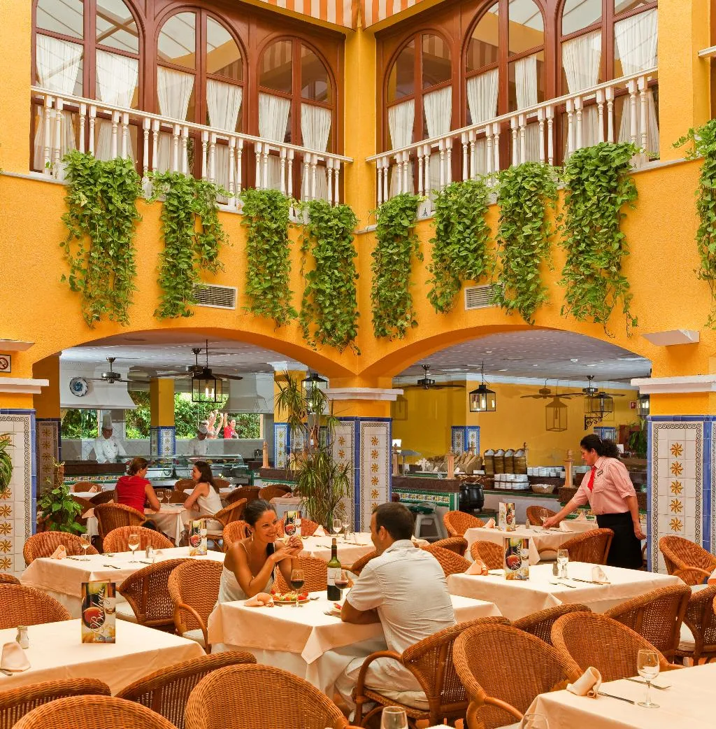 Restaurant, Diver Roquetas Hotel, Costa Almeria