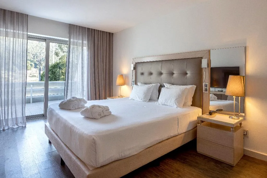 DOUBLE SUPERIOR Room, Hotel Porta do Sol, Porto